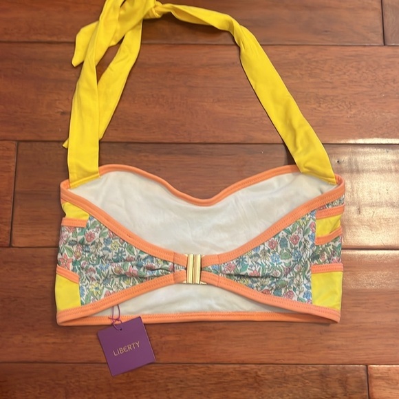 Liberty Halter Crop Top Size M Geometric Floral Pattern NWT - Picture 3 of 5